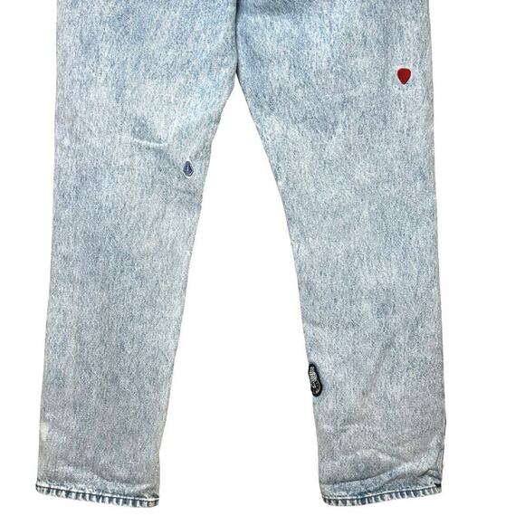 Volcom Women’s Georgia May Jagger Boyfriend Patches Acid Wash Jeans Size 28 - Picture 7 of 8